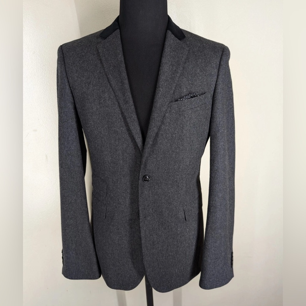 Boss Charcoal Gray Men's Wool Blazer with Velvet Collar, Size 42R